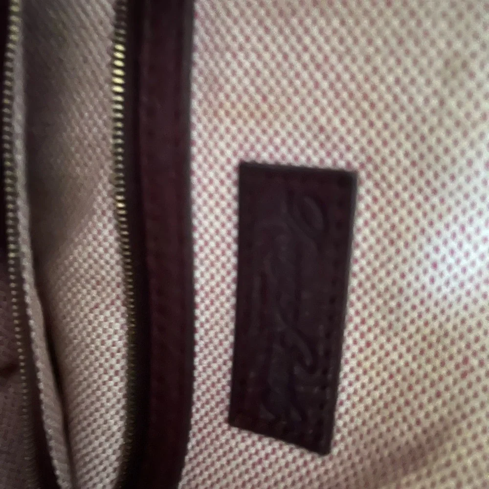 Rare Soft Leather Maroon Dooney Burke Leather Satchel with Duck Logo - Picture 4 of 8